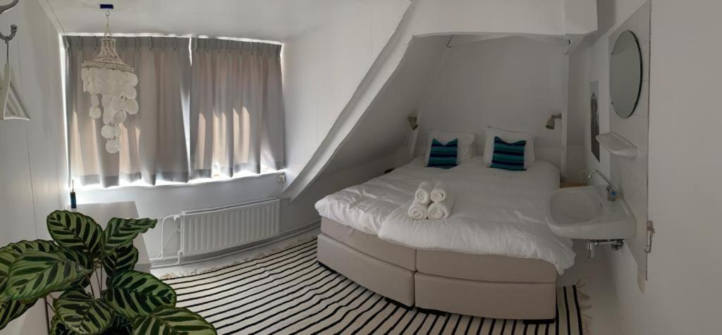 B & B Tx71 Ден Бург Екстериор снимка